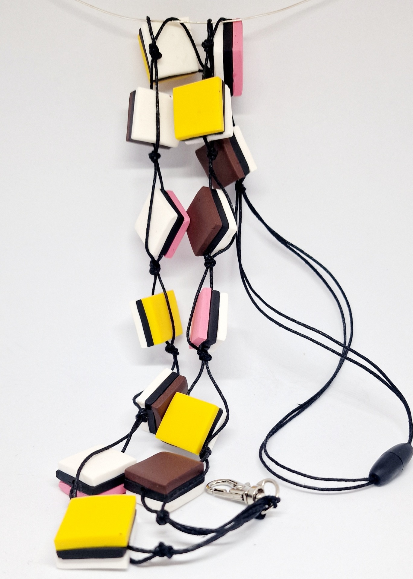 Eglanninlaku avainnauha